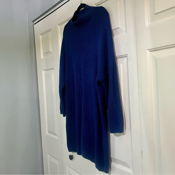 FP Beach Free People Coco Sweater Pullover Mockneck Front Split Navy Blue Small - Picture 3 of 9